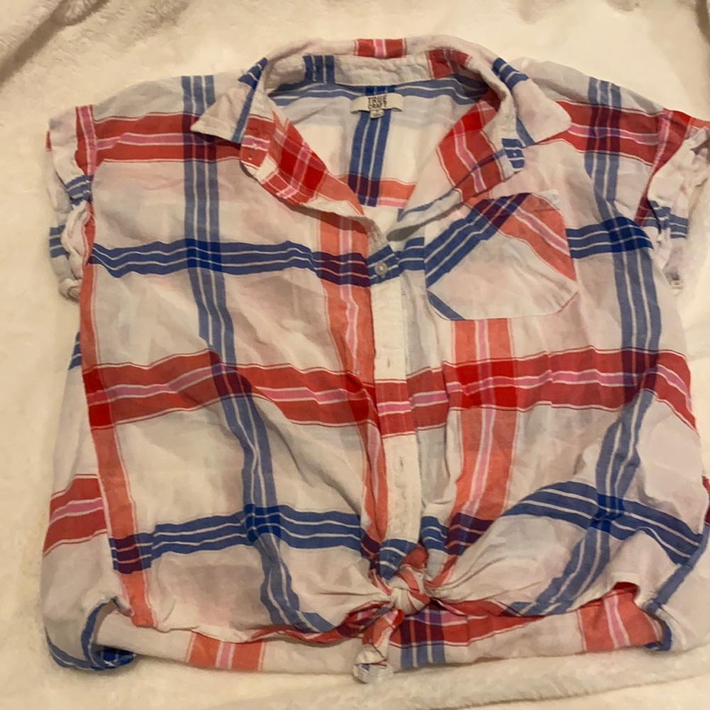 EUC WOMEN’S BUTTON DOWN TOP